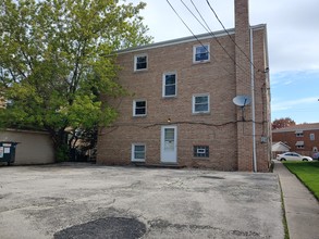 6048 N Elston Ave in Chicago, IL - Foto de edificio - Building Photo