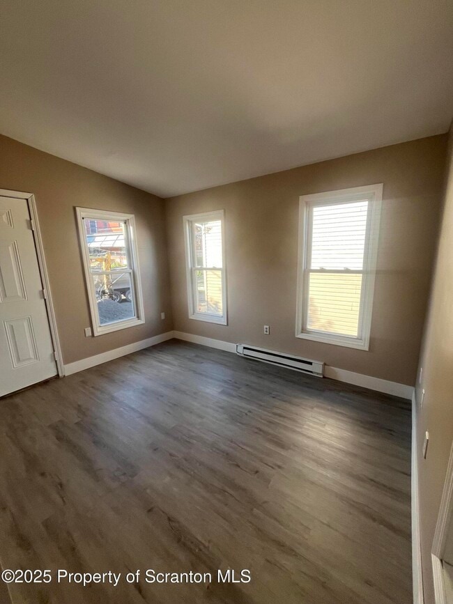 property at 115 S Sumner Ave