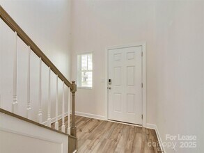 2606 Arbor Loop Dr in Charlotte, NC - Building Photo - Building Photo