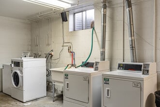 Camelot Apartments in Ypsilanti, MI - Building Photo - Interior Photo