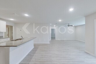152 Swallowtail Ln in Pensacola, FL - Building Photo - Building Photo