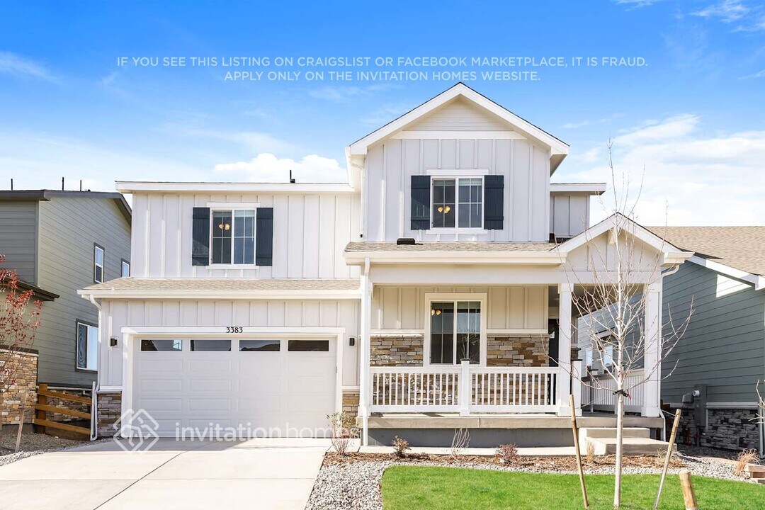 3383 N Irvington St in Aurora, CO - Foto de edificio