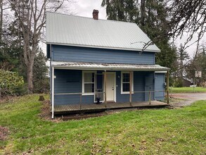 2477 E Matsen Ln in Oak Harbor, WA - Building Photo - Building Photo