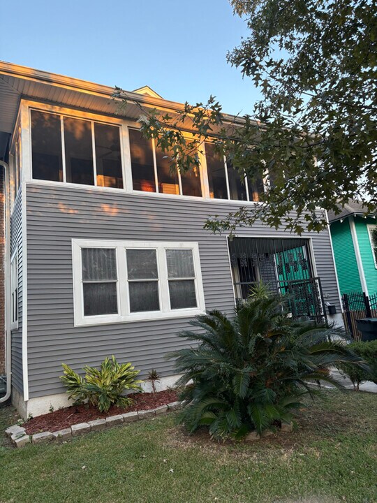 8309 Pritchard Pl in New Orleans, LA - Building Photo