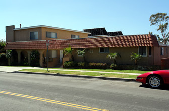 620 E Imperial in El Segundo, CA - Building Photo - Building Photo