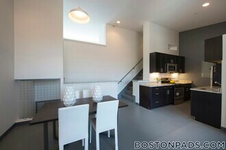 160 E Berkeley St, Unit 502 in Boston, MA - Building Photo - Building Photo