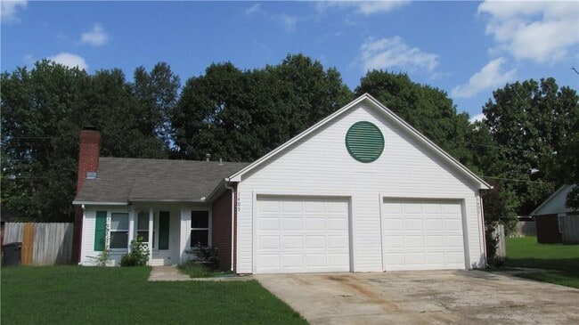 property at 1405 S 12th St