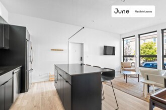 2122 S Hoyne Ave in Chicago, IL - Building Photo - Building Photo