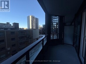 110 Broadway Ave in Toronto, ON - Building Photo - Building Photo