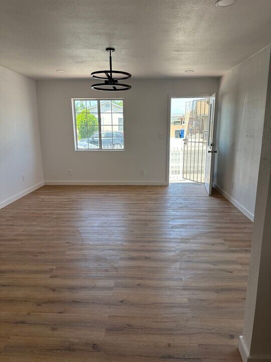 603 Hoefner Ave in East Los Angeles, CA - Building Photo