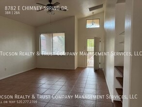 8782 E Chimney Spring Dr in Tucson, AZ - Building Photo - Building Photo