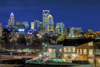 The Bryant Apartments in Charlotte, NC - Building Photo - Building Photo