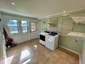 242 Tahoma Rd in Lexington, KY - Building Photo - Building Photo