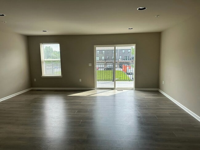 115 High Pointe Dr in Hummelstown, PA - Building Photo - Building Photo