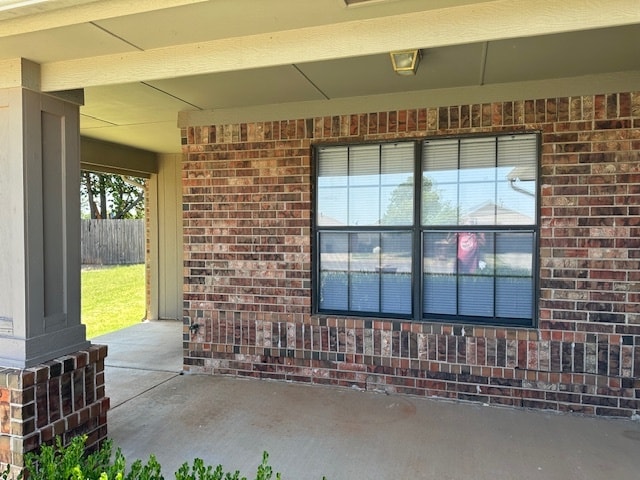 10305 Plymouth Ct in Oklahoma City, OK - Foto de edificio - Building Photo