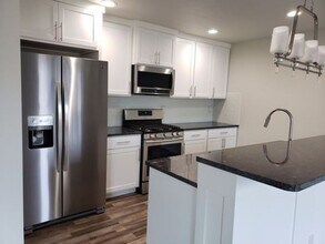 825-827 S Johnson Rd in Spokane Valley, WA - Building Photo - Building Photo