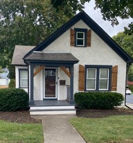 164 Newberry Ave in Libertyville, IL - Building Photo