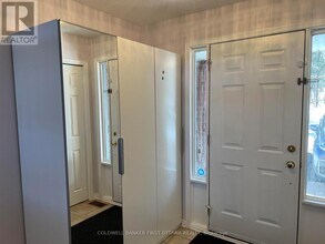 155 Gladeview Private in Ottawa, ON - Building Photo - Building Photo