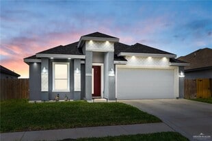 14 Oak Ridge St in Donna, TX - Building Photo