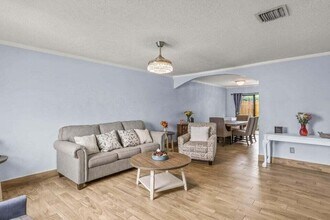 901 Riverside Dr in Greenacres, FL - Building Photo - Building Photo