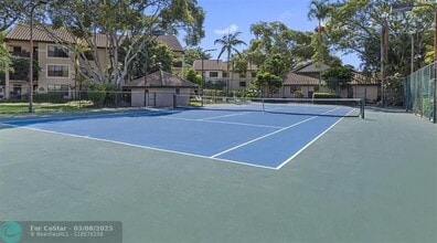 4341 W McNab Rd in Pompano Beach, FL - Building Photo - Building Photo