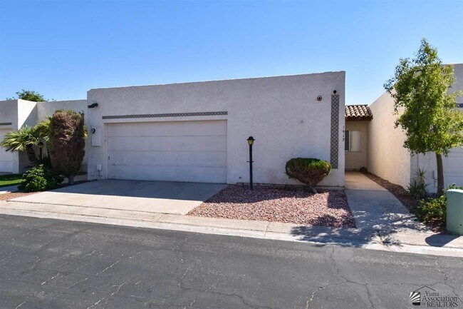 1413 E Torrey Pines Cir in Yuma, AZ - Building Photo - Building Photo