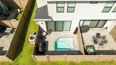 4709 Terra Esmeralda Dr in Kissimmee, FL - Building Photo - Building Photo