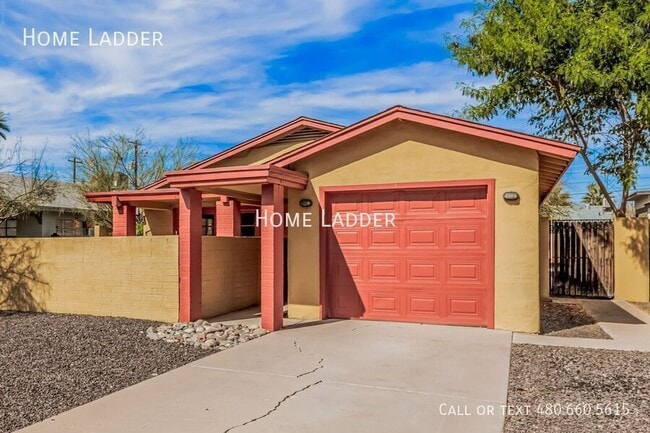 property at 1338 W Culver St