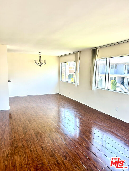1440 Reeves St in Los Angeles, CA - Building Photo - Building Photo