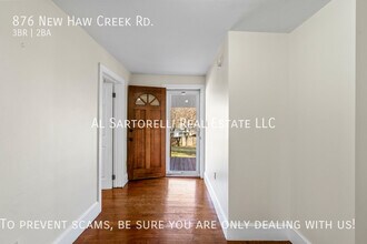 876 New Haw Creek Rd in Asheville, NC - Building Photo - Building Photo