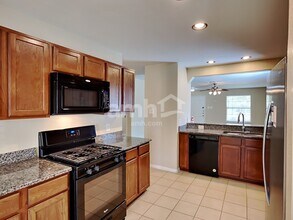 2713 Sandberry Dr in Houston, TX - Building Photo - Building Photo