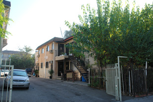 5524 Bonner Ave Apartments