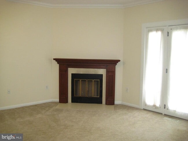 7183 Fairfield Ct in Alexandria, VA - Building Photo - Building Photo