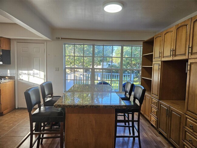 property at 2835 Plunkett St