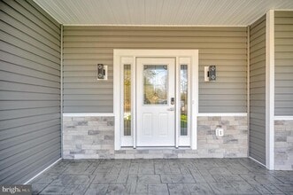 400 Constitution Blvd in Locust Grove, VA - Building Photo - Building Photo