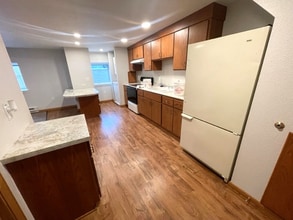 810 Erie Ave in Sheboygan, WI - Foto de edificio - Building Photo