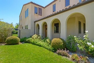 16232 Almanor Way in San Diego, CA - Building Photo - Building Photo