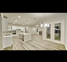 3989 Annsbury Ct in Lilburn, GA - Foto de edificio - Building Photo