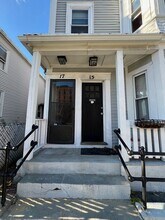 17 Bowers St in Lowell, MA - Building Photo - Building Photo