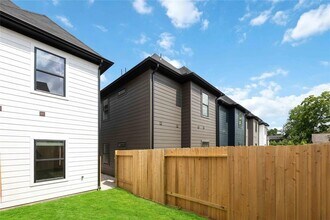 8019 Cora St in Houston, TX - Building Photo - Building Photo
