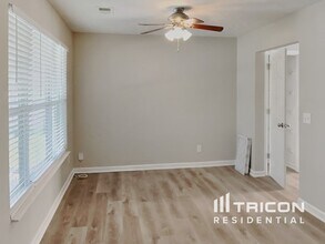 130 Ivy Hill Ln in Goodlettsville, TN - Foto de edificio - Building Photo