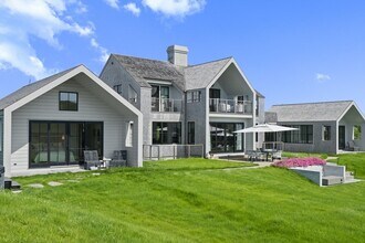 10 Maxey Pond Rd in Nantucket, MA - Building Photo - Building Photo