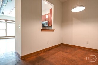 250 Martha Dr in Athens, GA - Building Photo - Building Photo