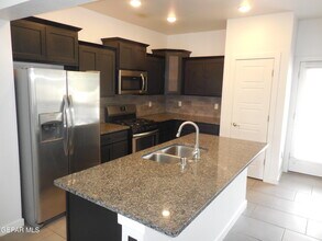 12125 Mesquite River Dr in El Paso, TX - Building Photo - Building Photo