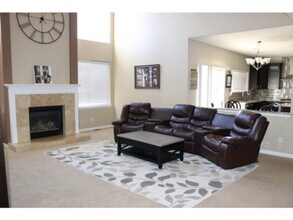 5484 S Sicily St in Aurora, CO - Building Photo - Building Photo