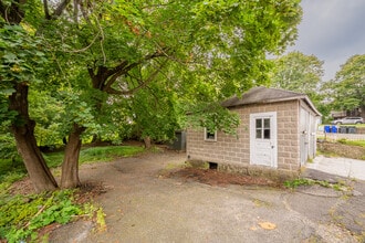 153 Funston Ave in Torrington, CT - Building Photo - Building Photo