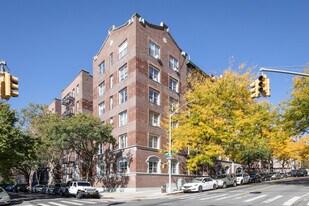 300 Wadsworth Ter in New York, NY - Building Photo