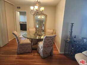 5101 Presidio Dr in Los Angeles, CA - Building Photo - Building Photo