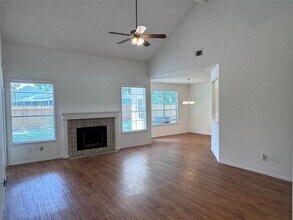 3131 Georgia Pine Dr in Spring, TX - Building Photo - Building Photo