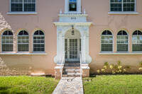 215 Calabria Ave in Coral Gables, FL - Building Photo - Building Photo